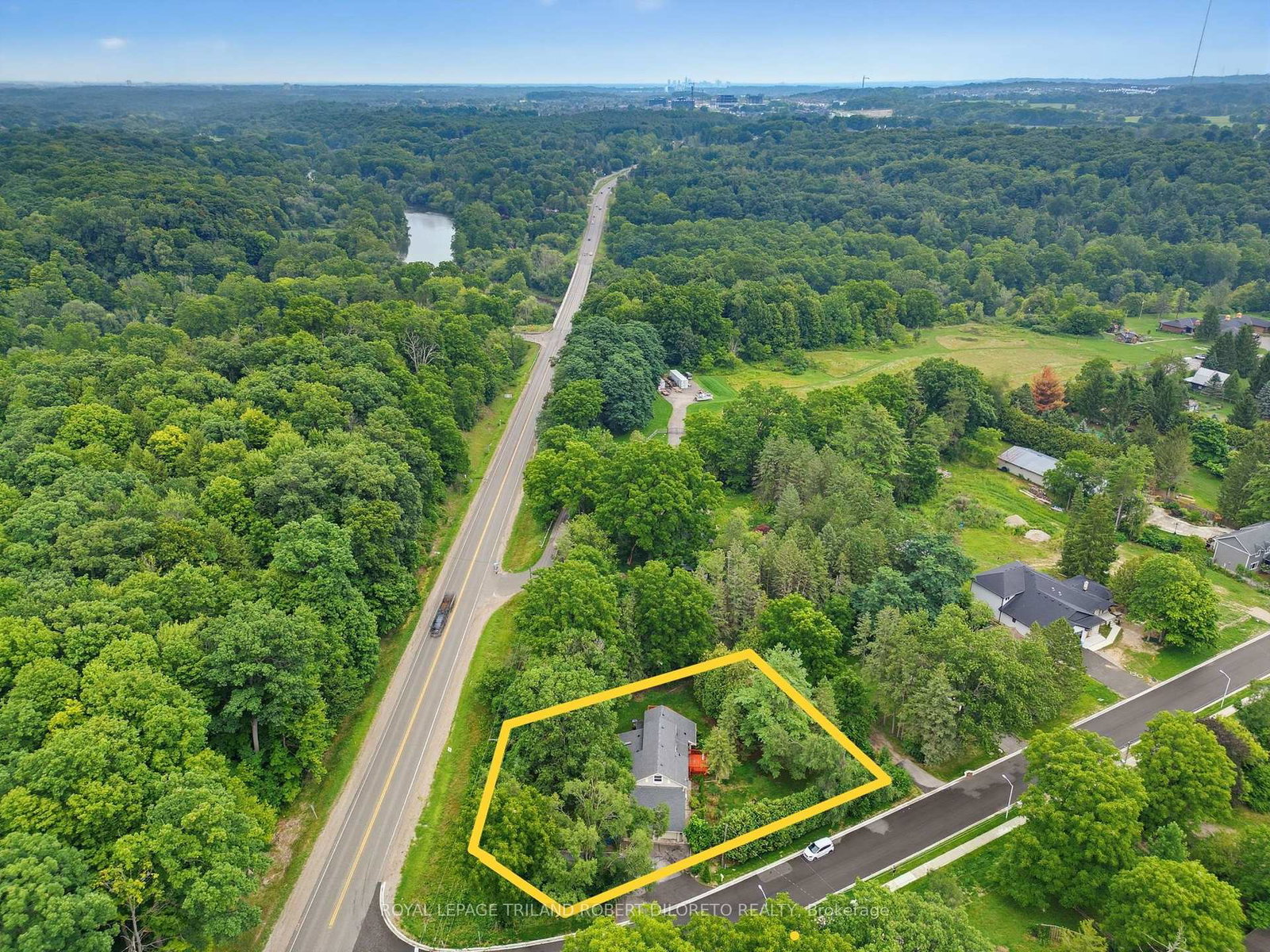 7-elmhurst-street-middlesex-centre-ontario-x13672232