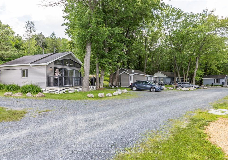 13191-on-62-madoc-ontario-x13672376