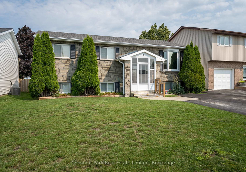 4-first-avenue-prince-edward-county-ontario-x13672484