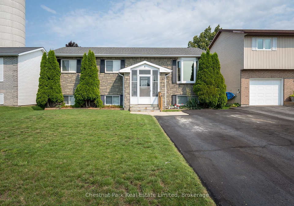 4-first-avenue-prince-edward-county-ontario-x13672484