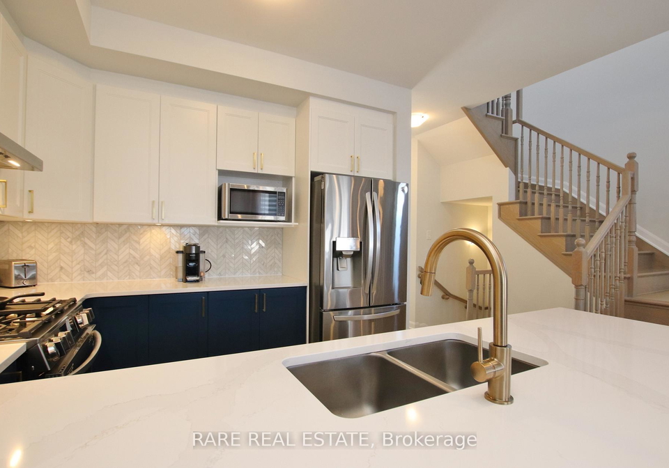 126-attwell-private-kanata-ontario-x13672506
