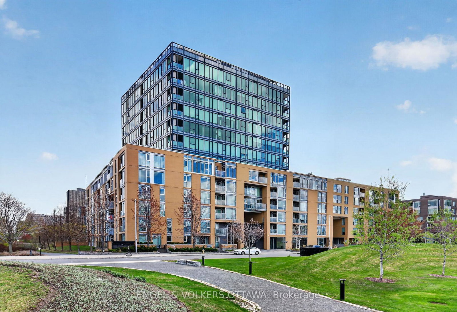 250-lett-street-ottawa-ontario-x13672652