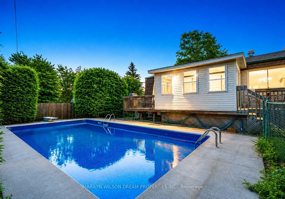 20-coolbrook-crescent-ottawa-ontario-x13672722