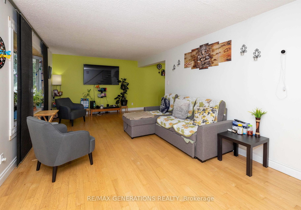 637-redwood-avenue-w-thunder-bay-ontario-x13672824