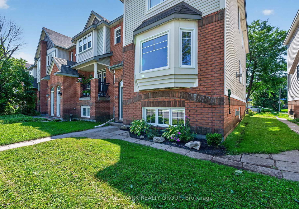 44-centrepointe-drive-ottawa-ontario-x13672874