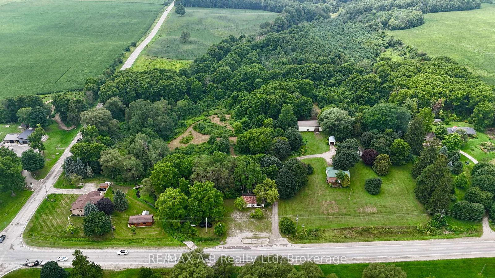 376553-line-37-zorra-ontario-x13673194