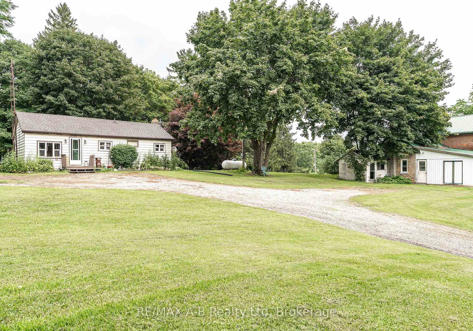 376553-line-37-zorra-ontario-x13673194