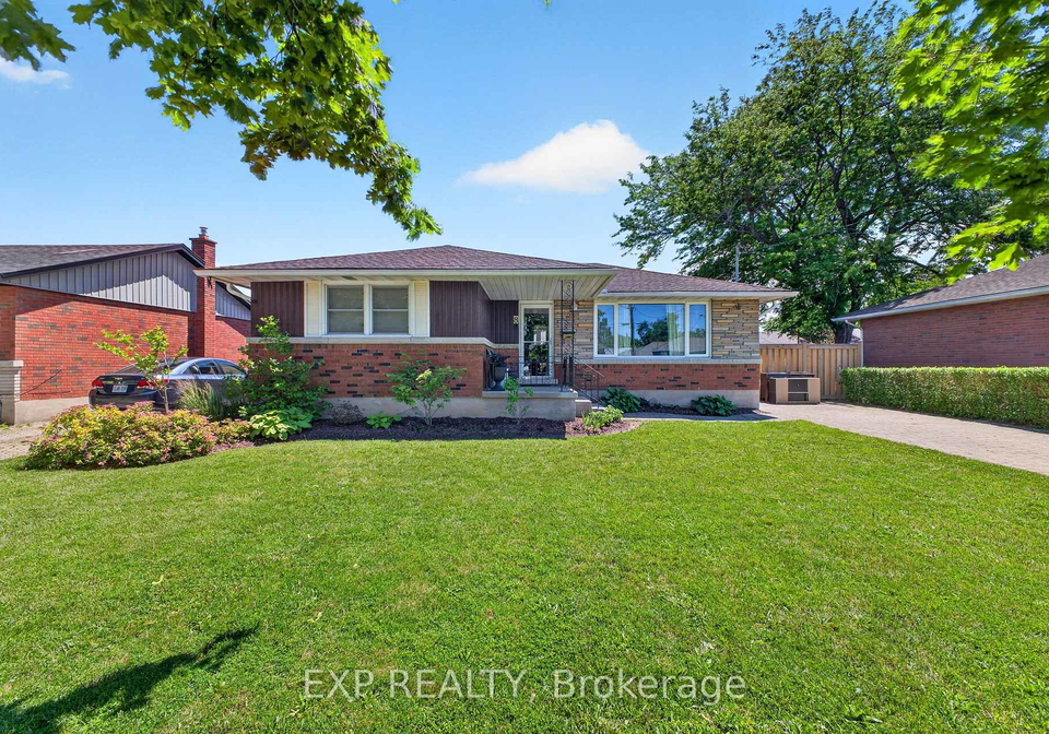 8-dunraven-avenue-st-catharines-ontario-x13673284