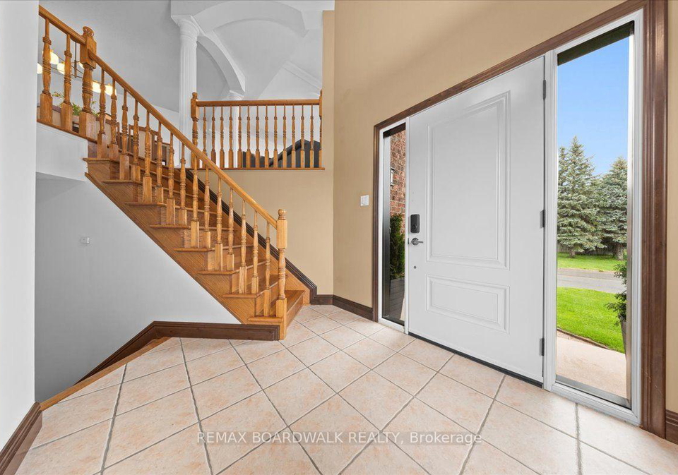 161-castle-glen-crescent-kanata-ontario-x13673338