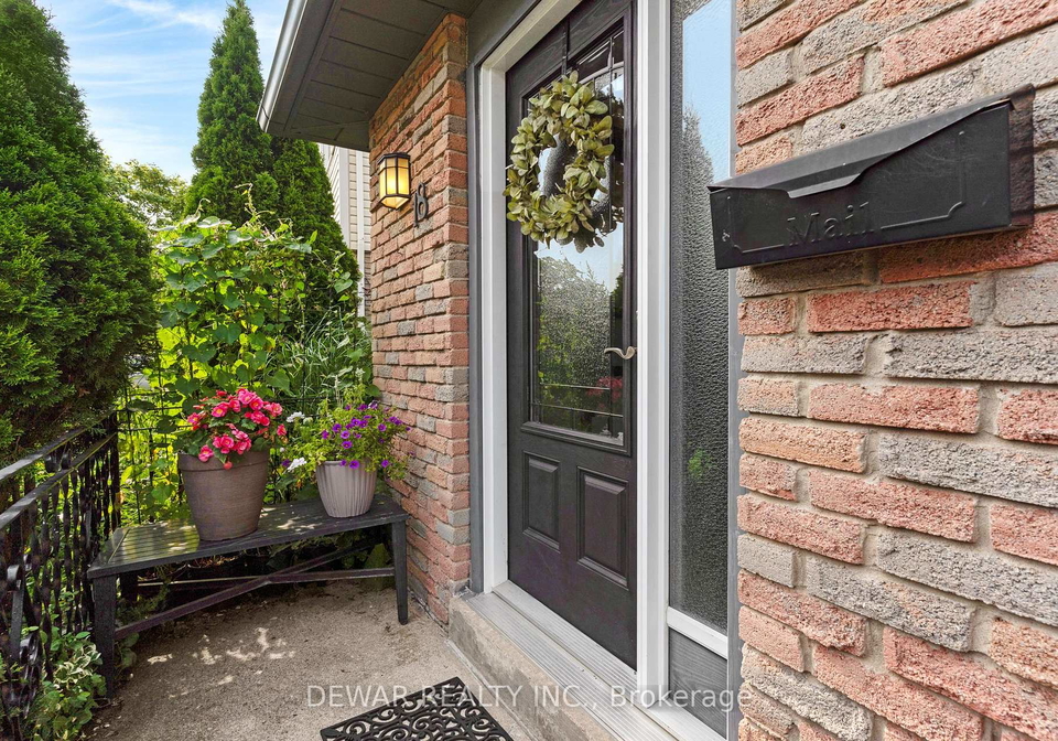 18-bismark-drive-cambridge-ontario-x13673386