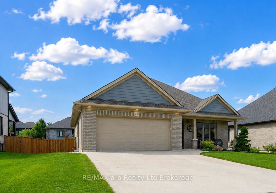 23-brookside-lane-tillsonburg-ontario-x13673408