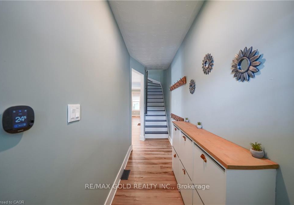 36-kerr-street-cambridge-ontario-x13673508
