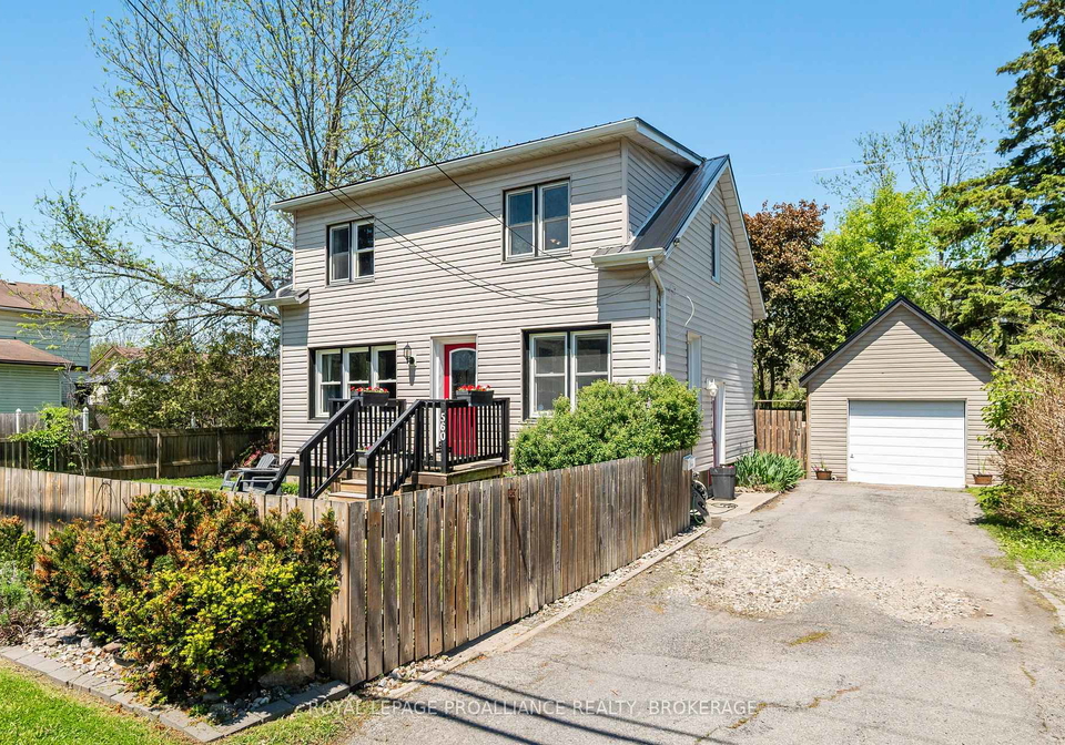 560-king-street-w-gananoque-ontario-x13673536