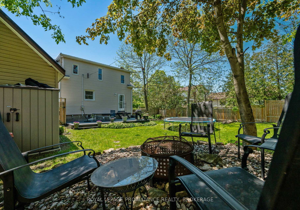 560-king-street-w-gananoque-ontario-x13673536