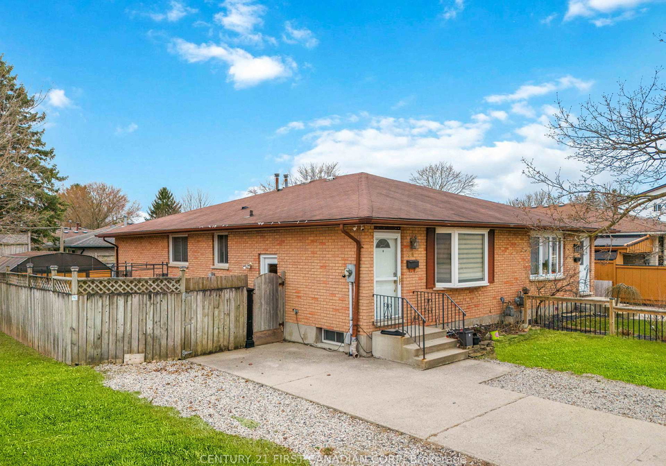 54-brennan-drive-n-strathroy-caradoc-ontario-x13673570