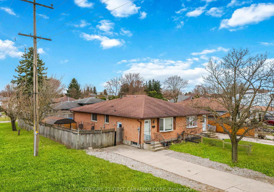 54-brennan-drive-n-strathroy-caradoc-ontario-x13673570