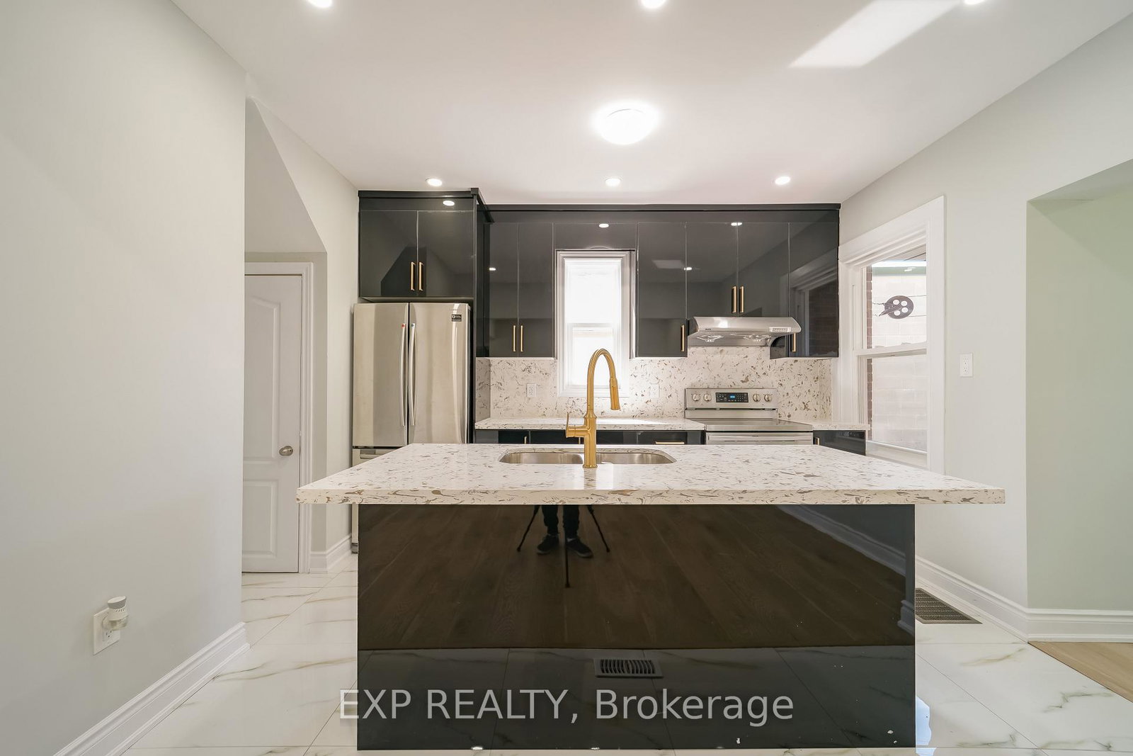 1509-main-street-e-hamilton-ontario-x13673616
