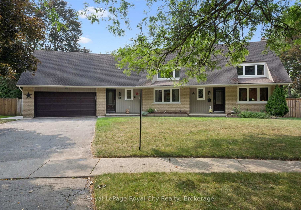 8-berkley-place-guelph-ontario-x13673660