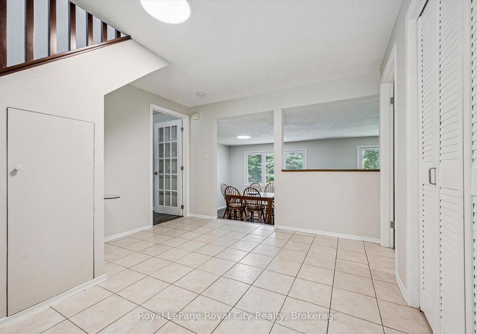 8-berkley-place-guelph-ontario-x13673660