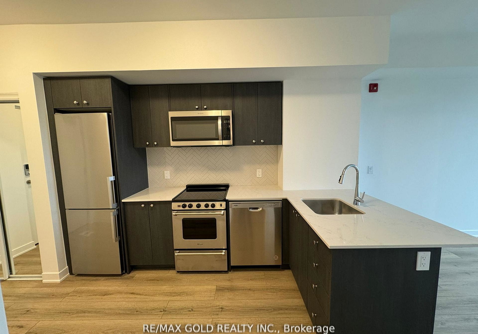 312-erb-street-w-waterloo-ontario-x13673700