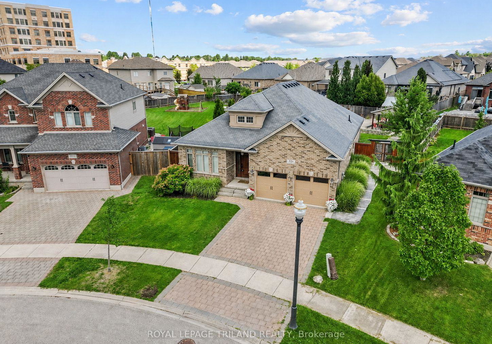 3194-pincombe-drive-london-south-ontario-x13673758