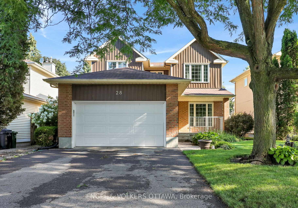 28-weybridge-drive-ottawa-ontario-x13673764