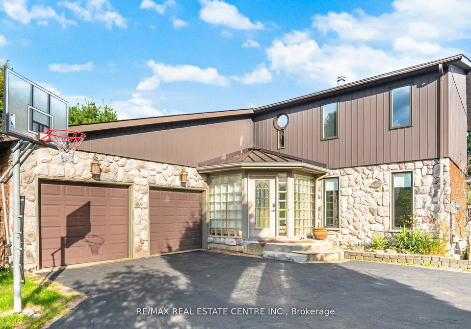 29-jessica-lane-guelpheramosa-ontario-x13673896