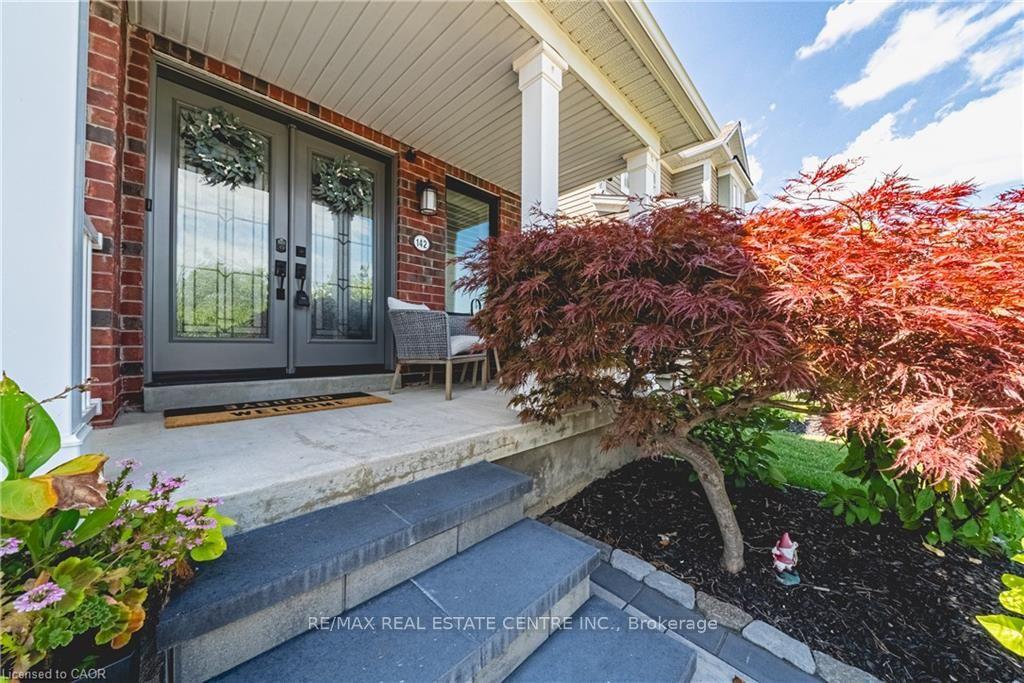 142-bradley-avenue-hamilton-ontario-x13673900
