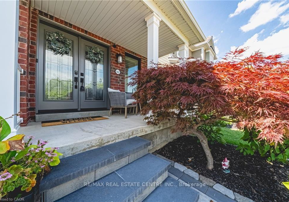 142-bradley-avenue-hamilton-ontario-x13673900