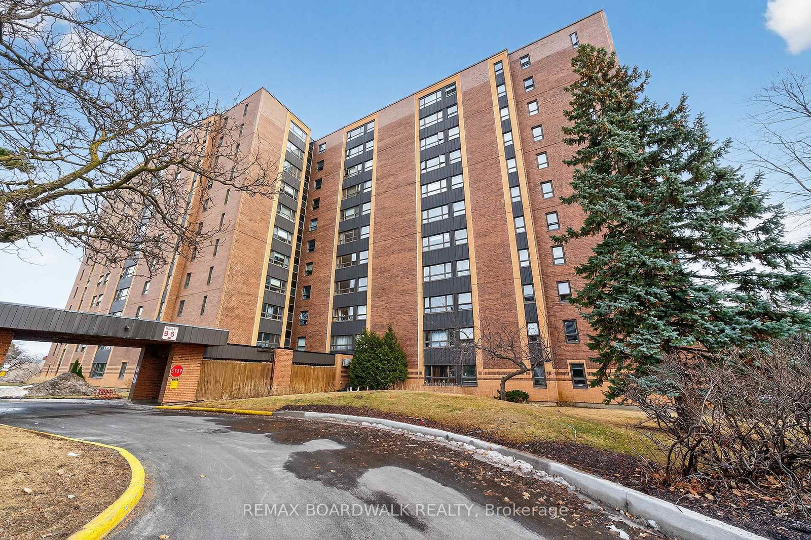 1356-meadowlands-drive-e-ottawa-ontario-x13673936