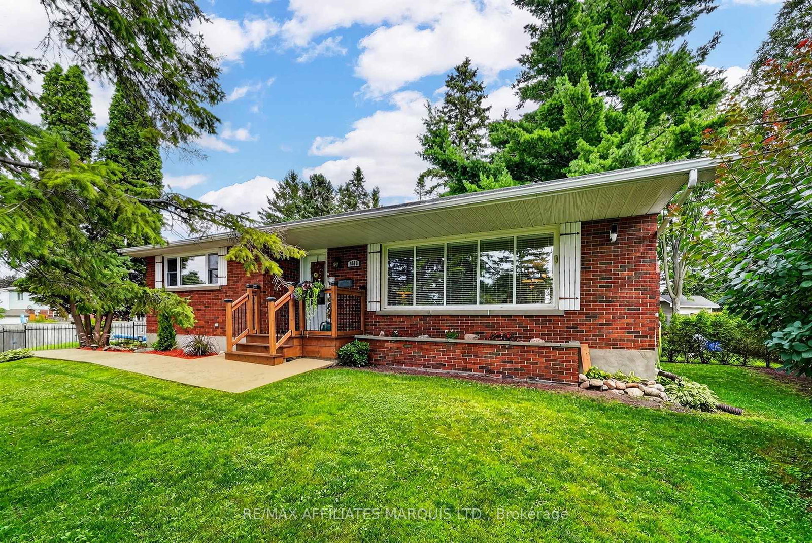 1635-brookdale-avenue-cornwall-ontario-x13674106