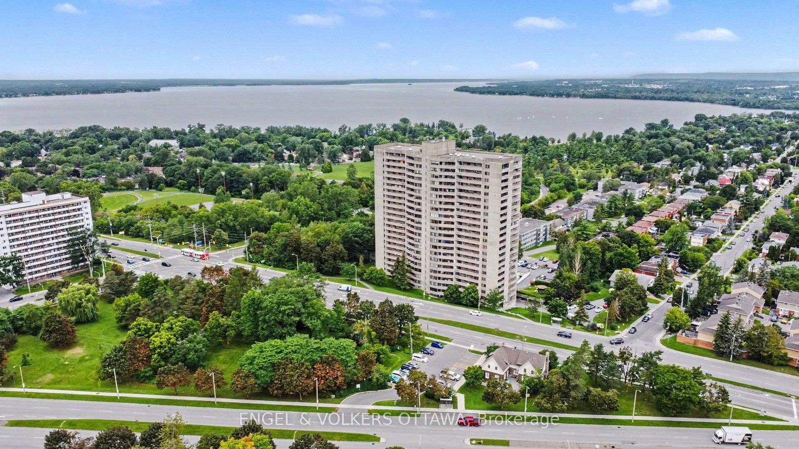 415-greenview-avenue-ottawa-ontario-x13674124