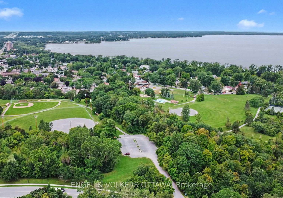 415-greenview-avenue-ottawa-ontario-x13674124