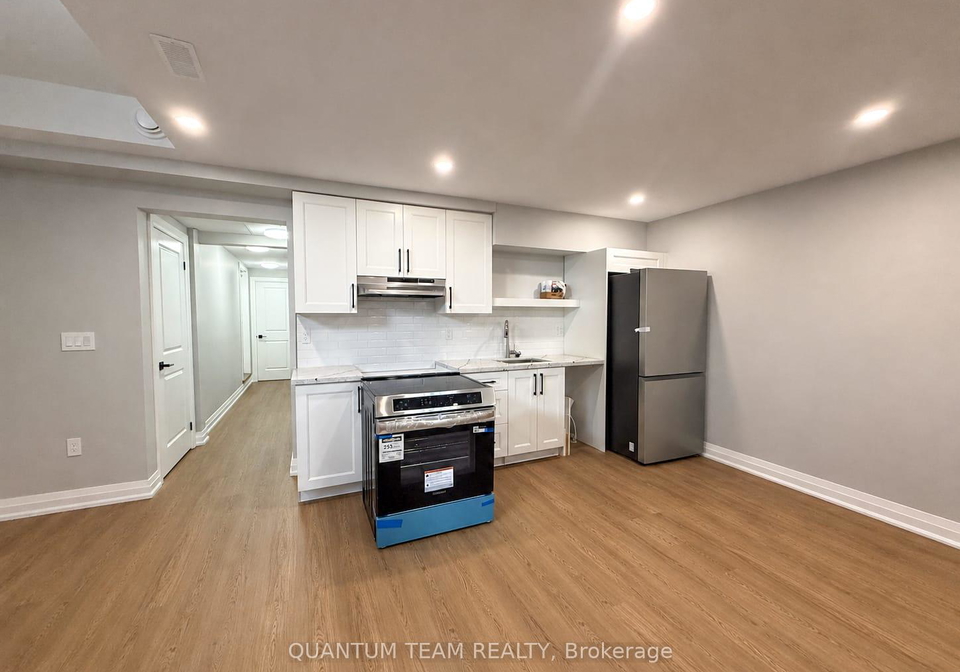 6196-curlin-crescent-niagara-falls-ontario-x13674162