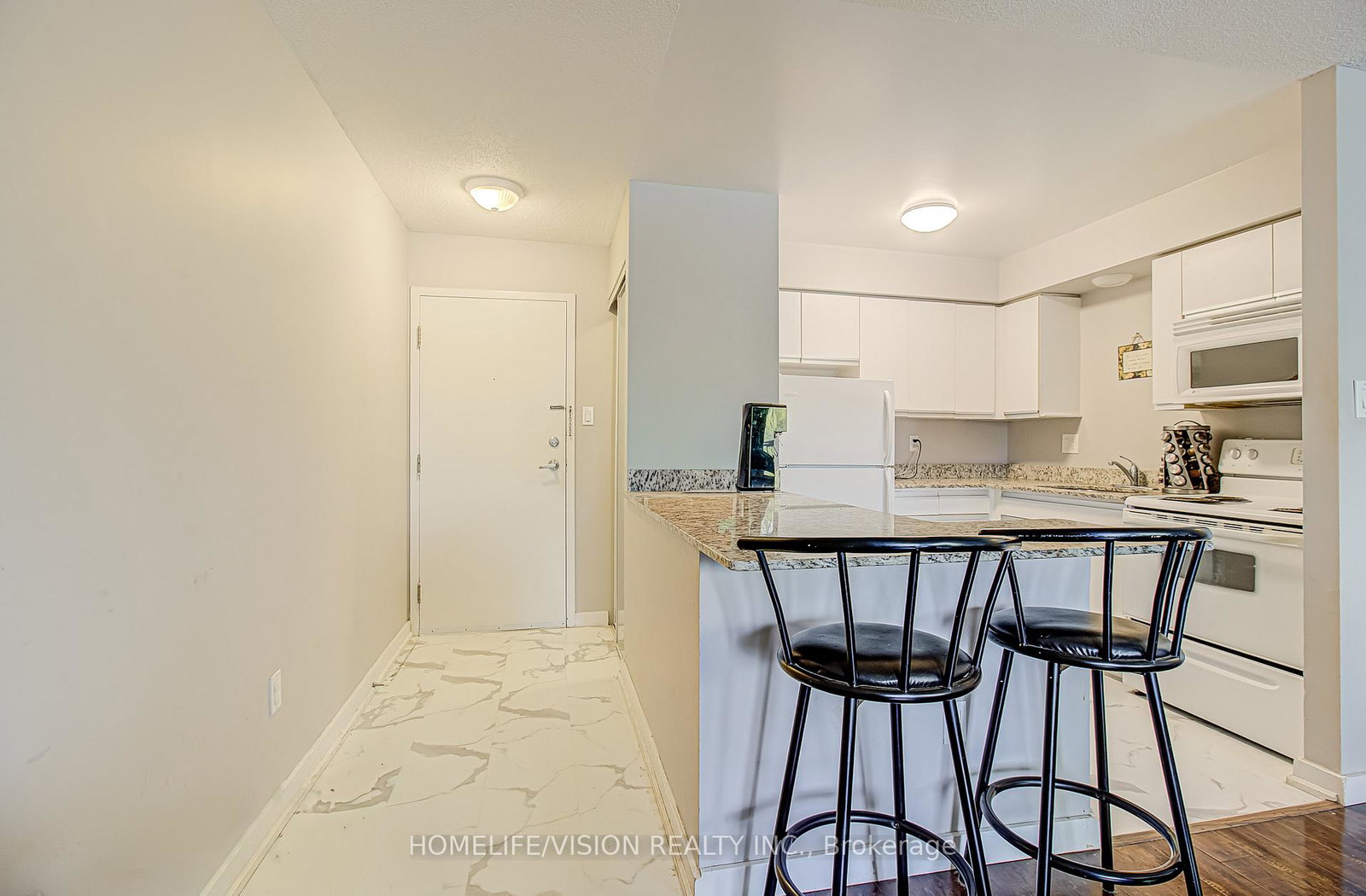 271-eiwo-court-waterloo-ontario-x13674286