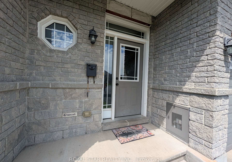 1471-carronbridge-circle-kanata-ontario-x13674306