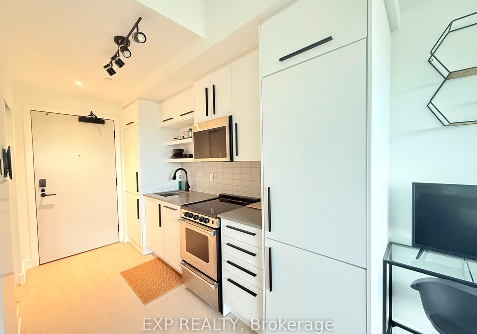 560-rideau-street-ottawa-ontario-x13674316