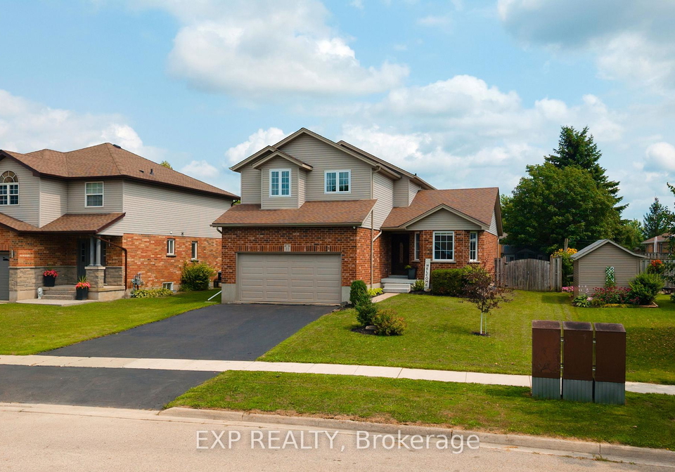 11-maple-street-mapleton-ontario-x13674424