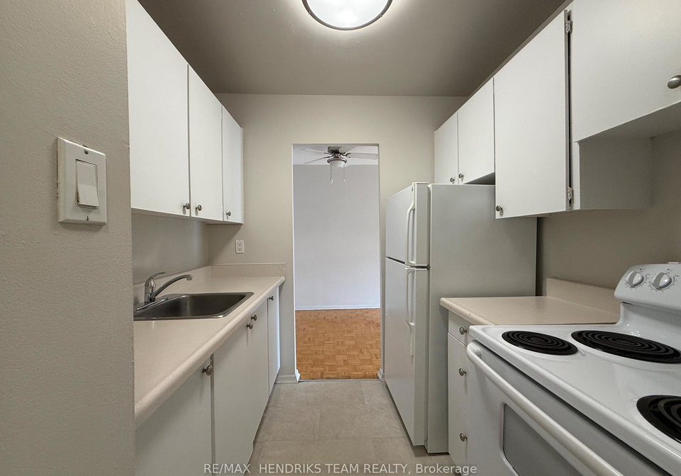 49-leaside-drive-st-catharines-ontario-x13674456