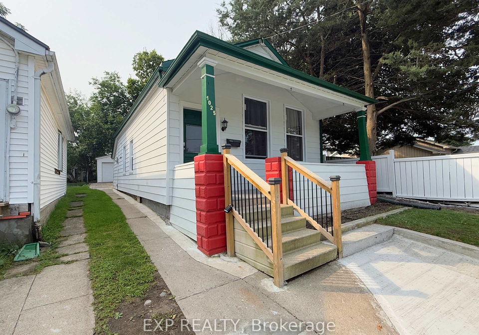 1025-york-street-london-east-ontario-x13674466