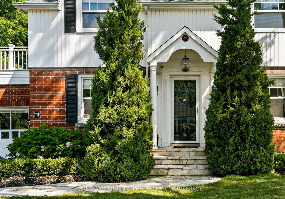 6751-barker-street-niagara-falls-ontario-x13674508