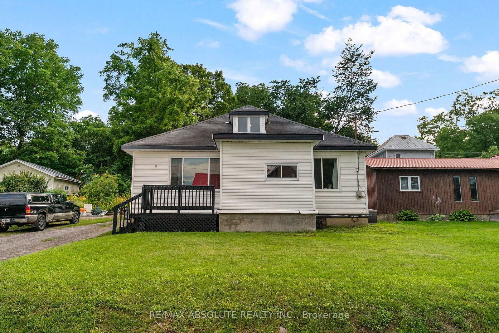 853-b-river-road-mcnabbraeside-ontario-x13674604