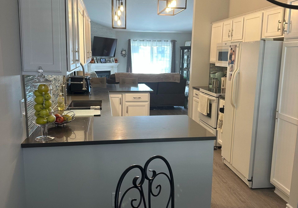 1576-blue-heron-drive-windsor-ontario-x13674610
