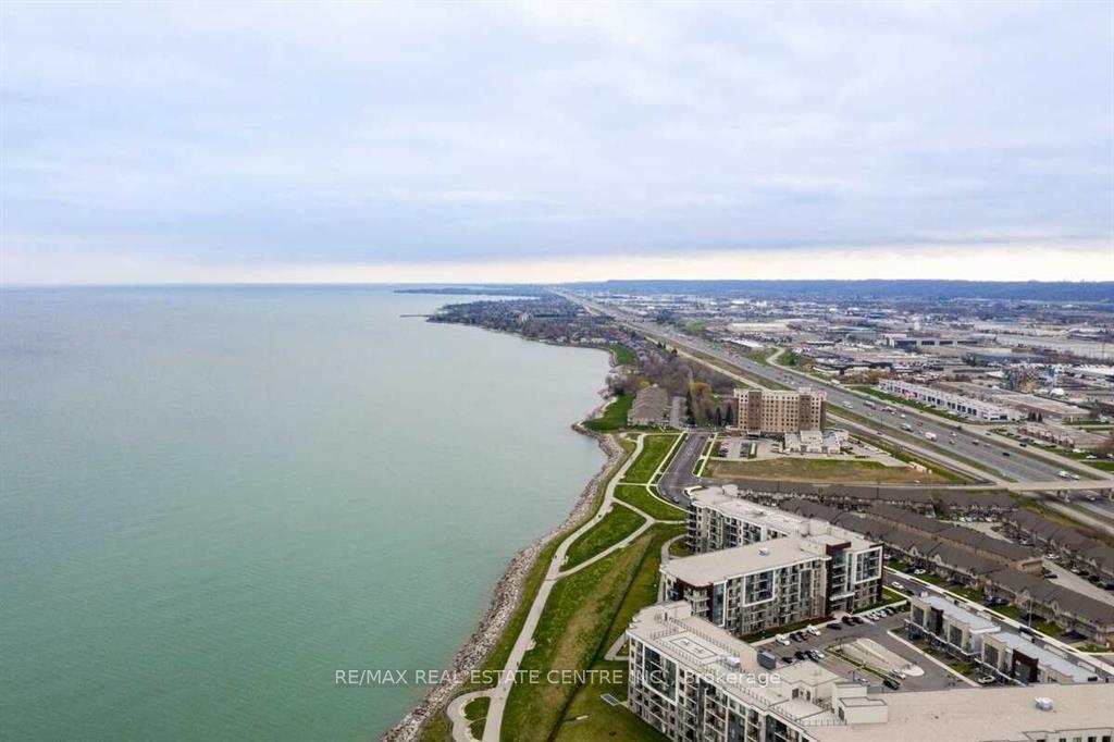 7-waterview-drive-hamilton-ontario-x13674654