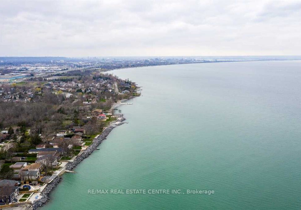 7-waterview-drive-hamilton-ontario-x13674654