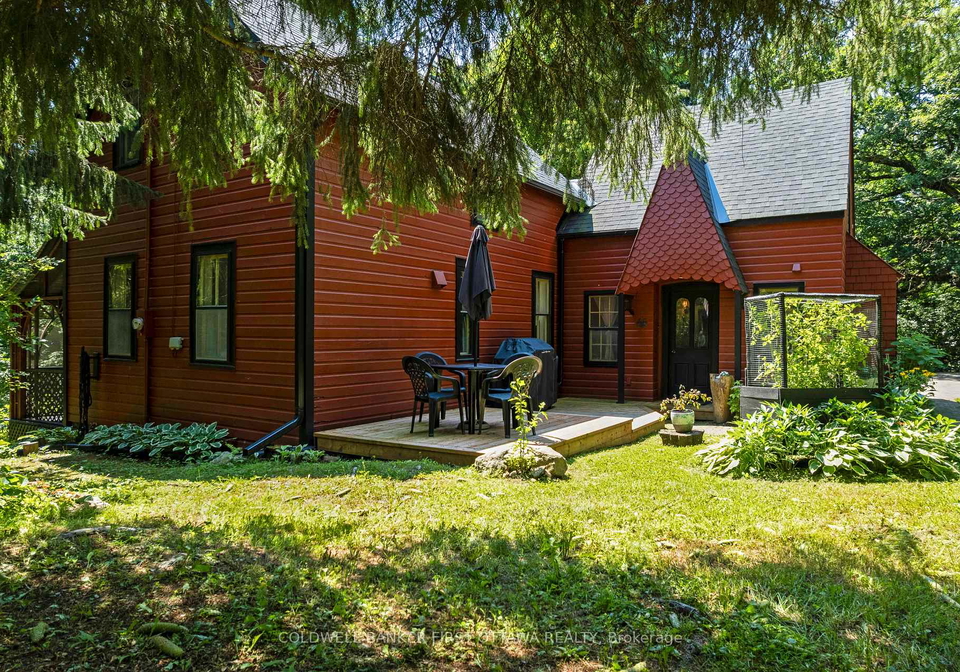 105-purdons-bay-road-lanark-highlands-ontario-x13674668