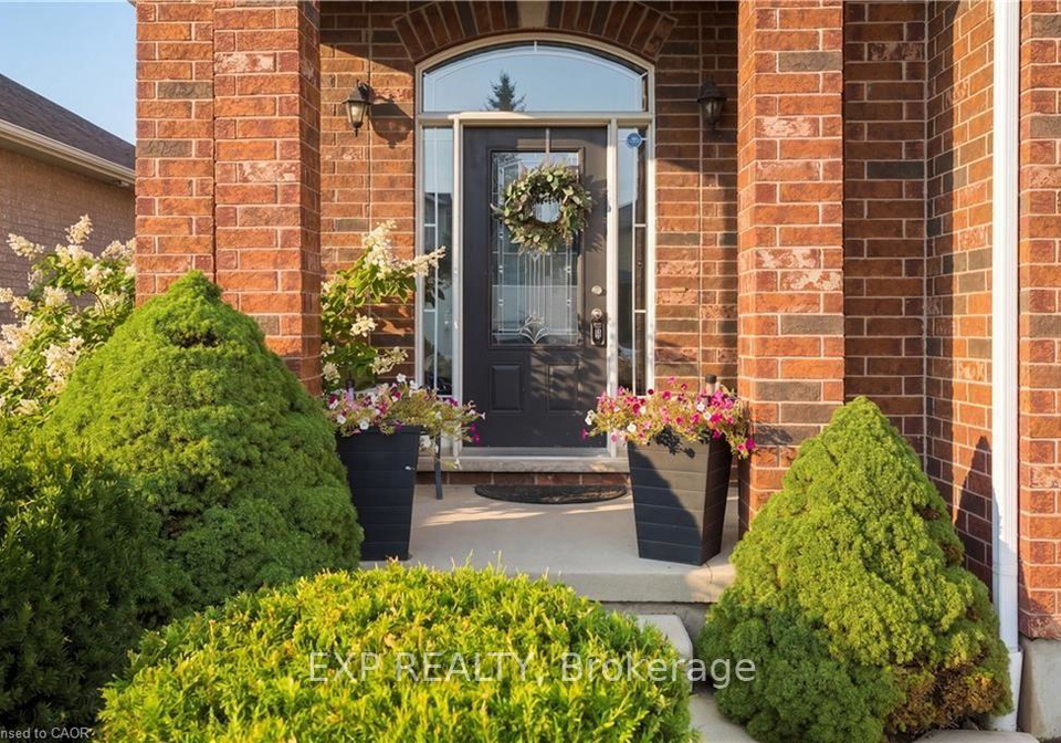 6-country-clair-street-kitchener-ontario-x13674690