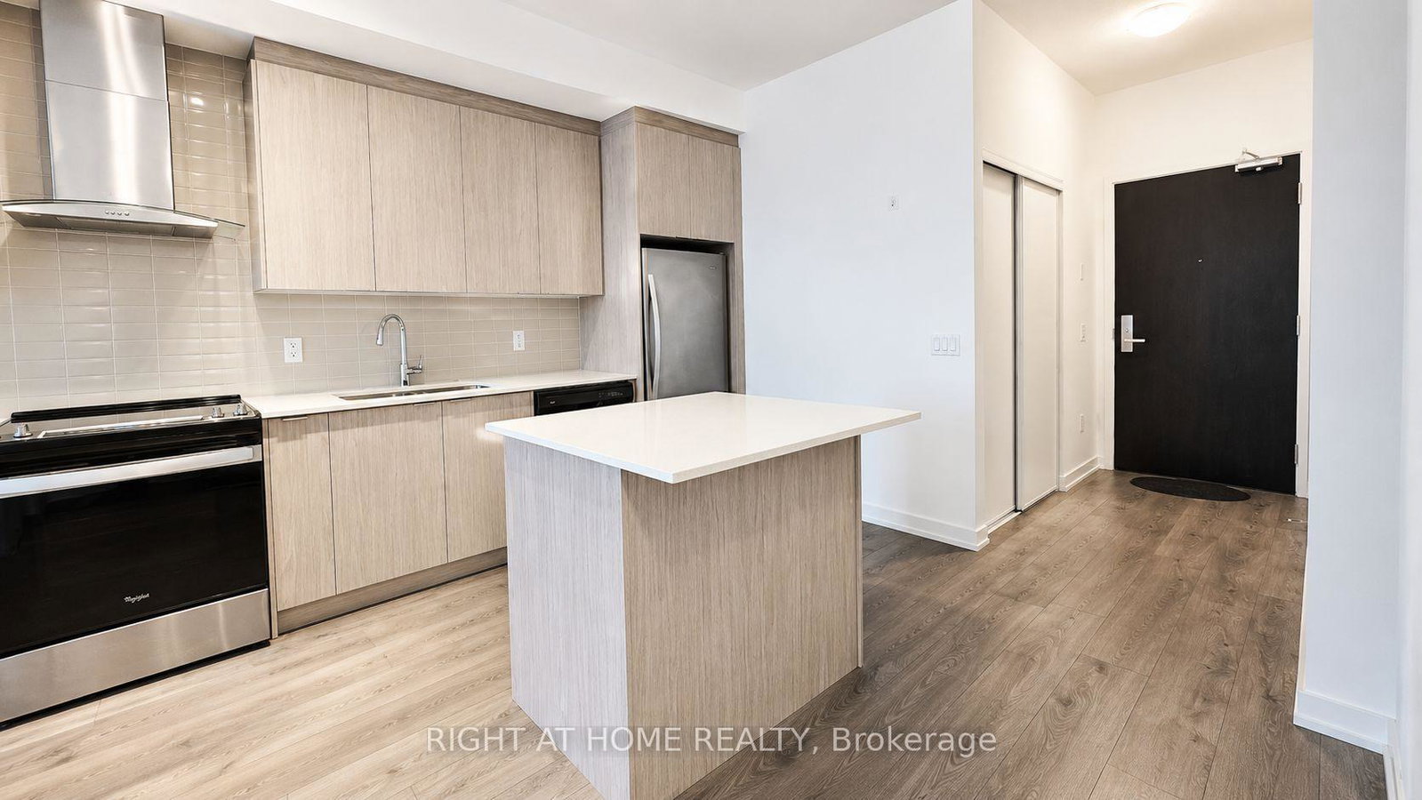 55-duke-street-w-kitchener-ontario-x13674884