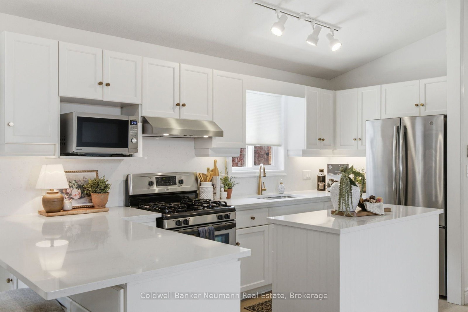 209-country-club-drive-guelph-ontario-x13674932