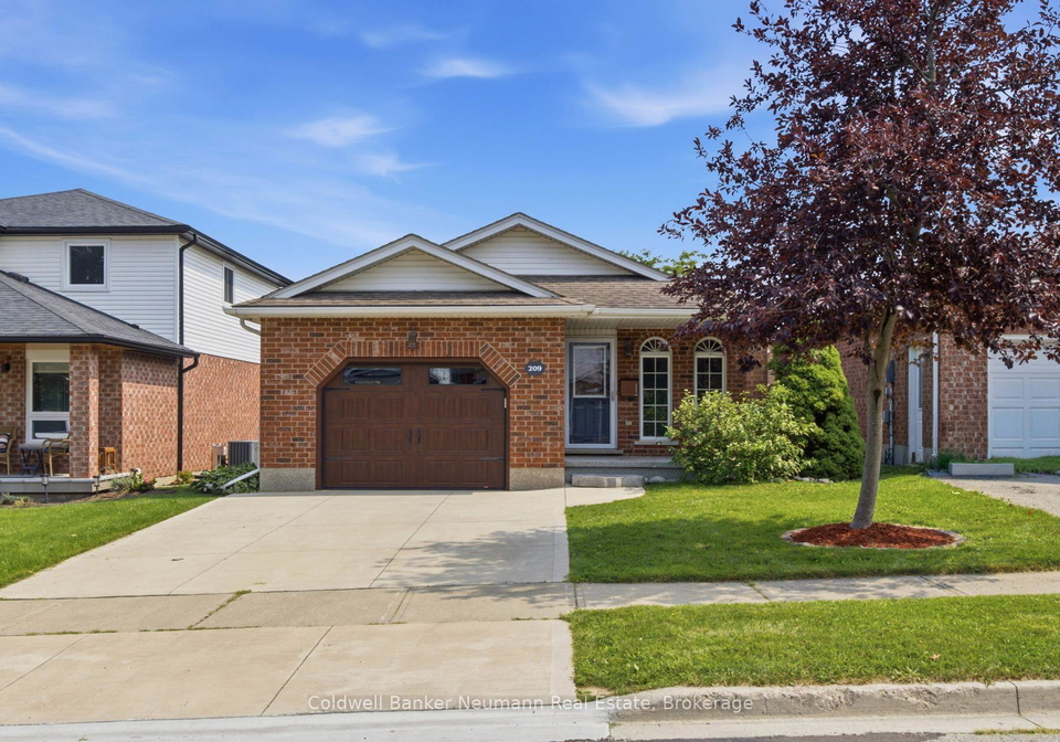 209-country-club-drive-guelph-ontario-x13674932